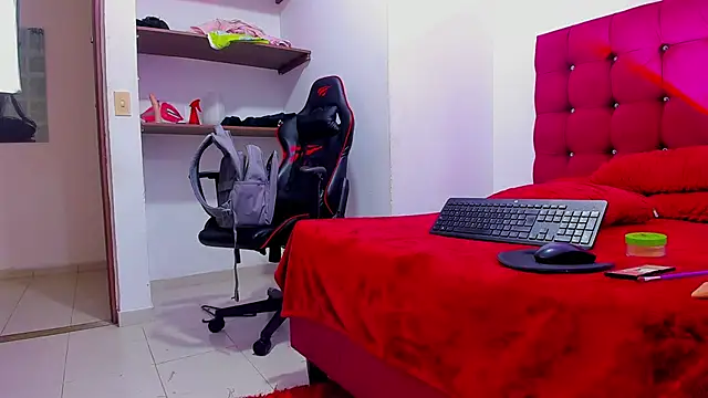 lightboy0 online show from October 27, 6:21 pm