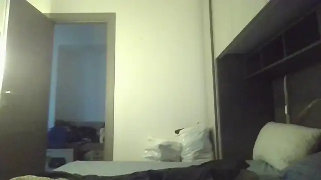 giuseppelovisi85 online show from October 20, 8:02 pm