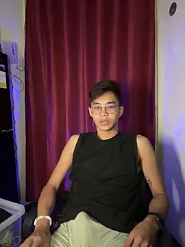 Snapshot of Prince-Harrison chatting on September 23, 10:20 pm Prince-Harrison online show from September 23, 10:20 pm