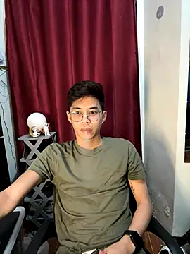 Snapshot of Prince-Harrison chatting on October 5, 5:28 pm Prince-Harrison online show from October 5, 5:28 pm