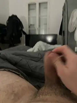 Zkr61kk online show from February 12, 7:20 pm