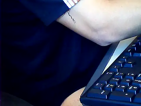 hotboydon2495 online show from October 21, 1:09 am