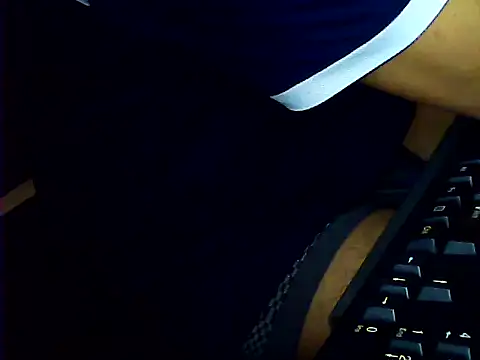 hotboydon2495 online show from October 31, 1:29 am