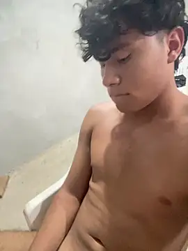 VRGUD0N19cm online show from April 6, 10:43 pm