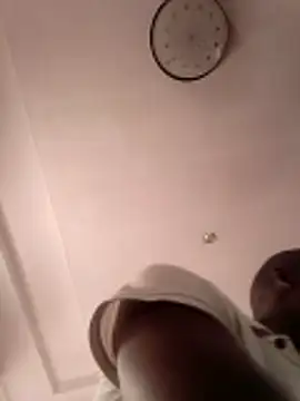 longdickson12345 online show from December 5, 5:47 am