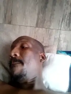 Snapshot of longdickson12345 chatting on October 30, 11:22 am longdickson12345 online show from October 30, 11:22 am