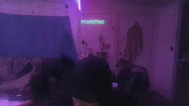 Poundtown1226 online show from January 12, 2:59 am