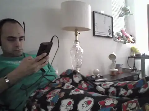 calientescitasoficial online show from January 6, 3:32 am