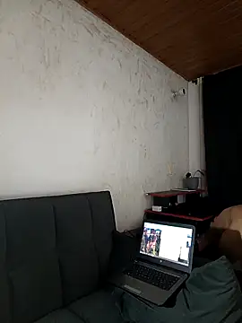 imalejoromero online show from April 26, 11:23 pm