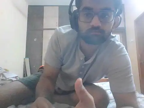 Snapshot of GOJO_1 chatting on September 14, 5:26 pm GOJO 1 online show from September 14, 5:26 pm