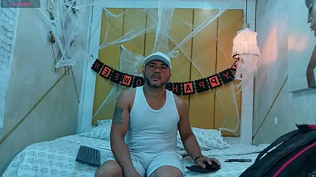 alphakongX online show from October 27, 11:51 pm