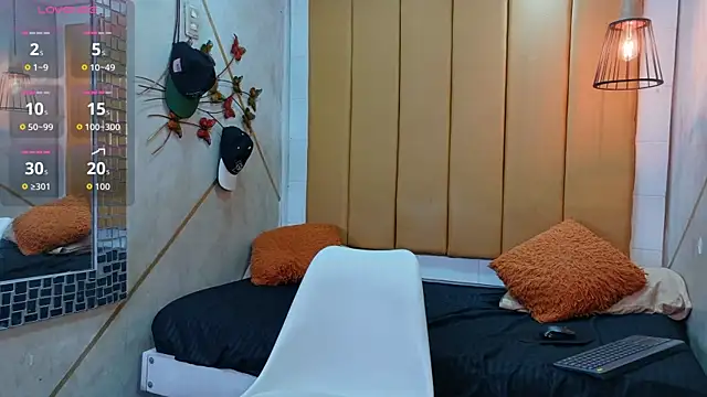 alphakongX online show from October 16, 11:57 pm