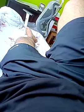 Snapshot of sexyboywhite chatting on September 15, 7:43 am sexyboywhite online show from September 15, 7:43 am