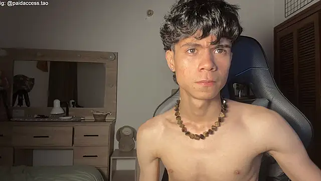 OopsAgain  online show from June 11, 12:32 am
