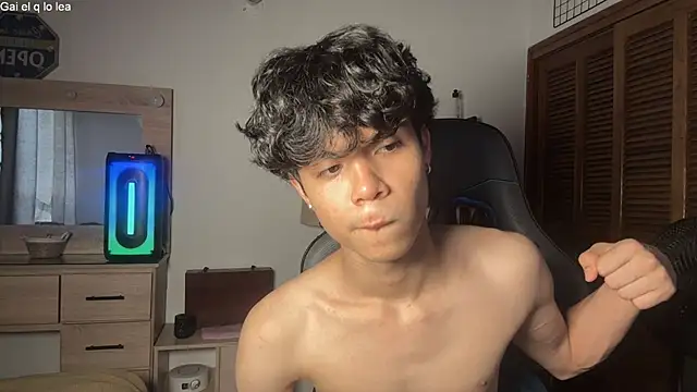 OopsAgain  online show from July 31, 8:29 pm