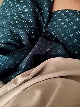 Ravi272 online show from November 23, 8:25 am