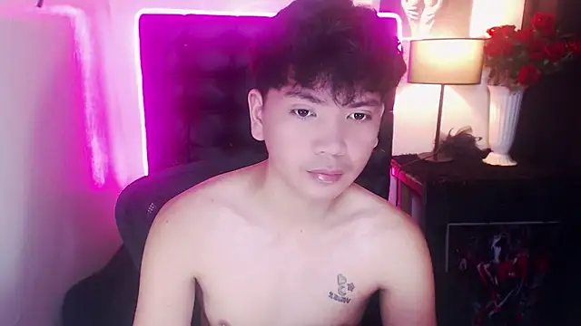 Asianbluefuckerrrr online show from September 22, 5:51 am