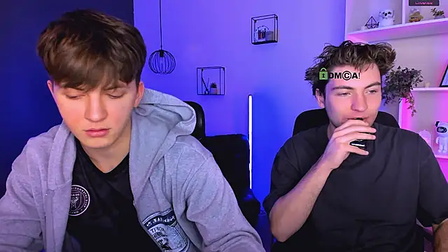 travis wolf  online show from February 1, 9:41 am