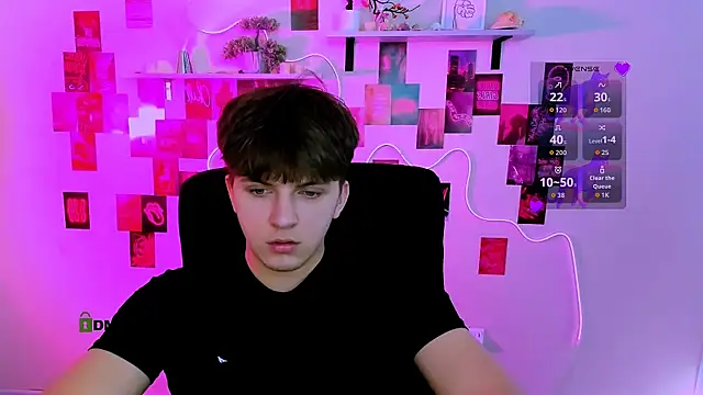 travis wolf  online show from March 30, 10:05 am