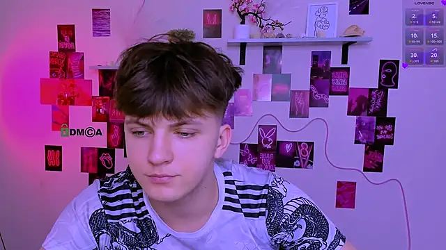 travis wolf  online show from April 4, 8:55 am