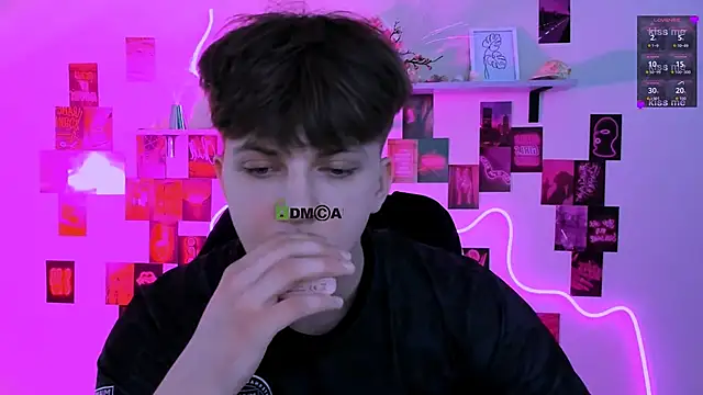 travis wolf  online show from April 9, 8:53 am