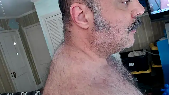 bullmusclejoe online show from April 1, 3:20 pm