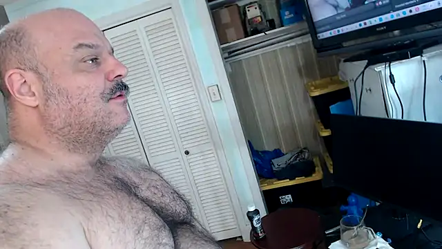 bullmusclejoe online show from March 11, 1:01 am