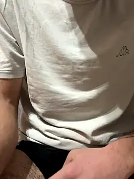 Snapshot of 420boy__ chatting on October 26, 5:15 pm 420boy   online show from October 26, 5:15 pm