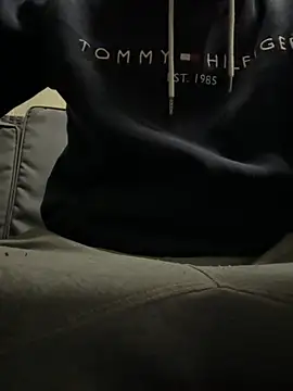 Snapshot of 420boy__ chatting on October 9, 9:20 pm 420boy   online show from October 9, 9:20 pm