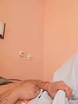 Gunai78 online show from April 10, 2:46 pm