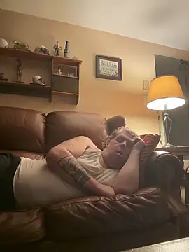 Snapshot of Stephanie1984 chatting on November 1, 3:10 am Stephanie1984 online show from November 1, 3:10 am