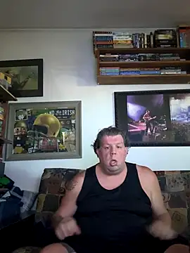 Snapshot of Stephanie1984 chatting on October 21, 6:22 pm Stephanie1984 online show from October 21, 6:22 pm