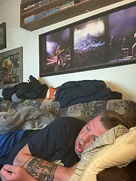 Stephanie1984 online show from March 2, 4:01 am