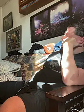 Stephanie1984 online show from March 29, 12:27 pm