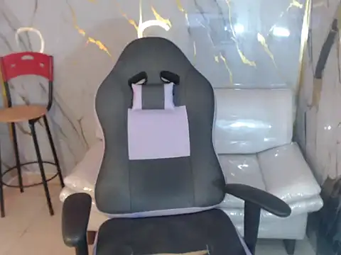 bull cam online show from October 24, 8:21 pm