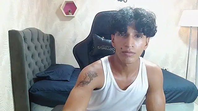 bull cam online show from October 15, 8:49 pm