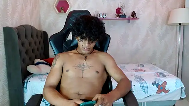 bull cam online show from October 30, 5:36 pm