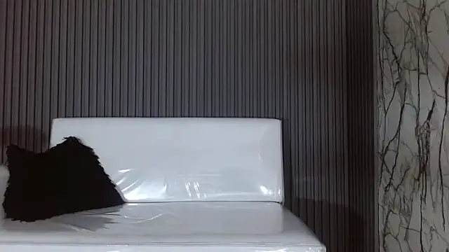 bull cam online show from October 17, 8:57 pm