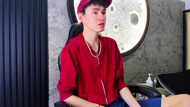 Snapshot of Deivid_oficial20 chatting on October 13, 7:53 pm Deivid oficial20 online show from October 13, 7:53 pm