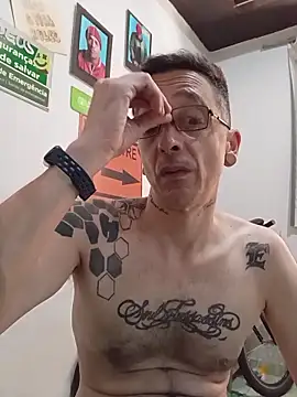 dinho carioca online show from December 16, 2:46 pm