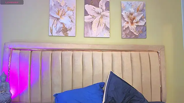 Jessyy Mateus online show from October 18, 4:50 am