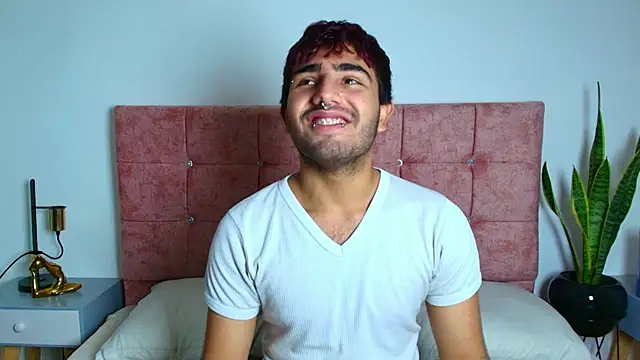 Ares Alpha online show from November 19, 7:25 pm