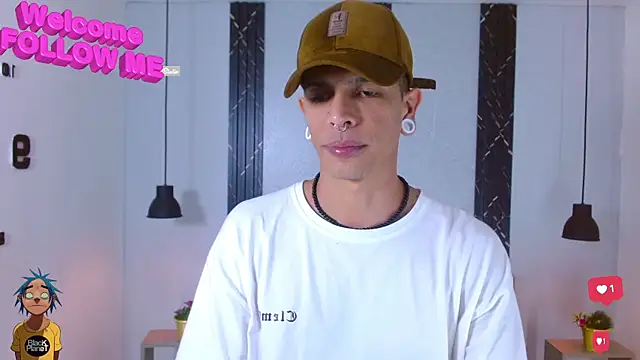 Snapshot of Franvill_Trato chatting on October 14, 6:59 pm Franvill Trato online show from October 14, 6:59 pm