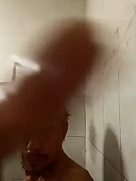 Lavz1995 online show from March 6, 7:49 am