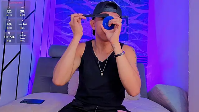 oliver mr  online show from April 15, 7:58 pm