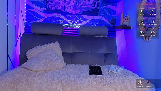 oliver mr  online show from April 21, 7:53 pm