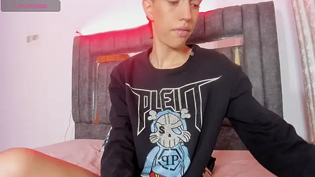 dylan 202520  online show from November 25, 11:56 am