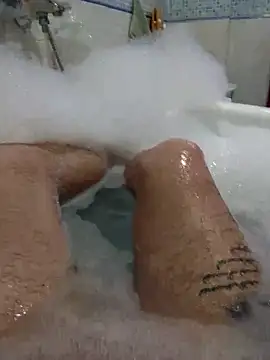 gigilola84 online show from May 16, 5:22 pm