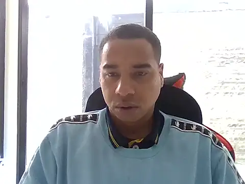 Snapshot of JUNINHOLEKE chatting on September 9, 3:22 pm JUNINHOLEKE online show from September 9, 3:22 pm