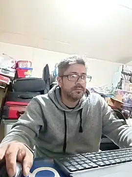 DeplanedOrmolu online show from April 13, 12:44 am